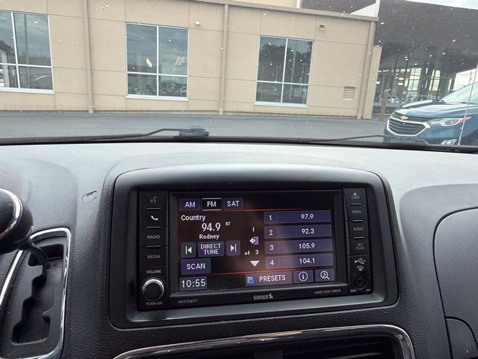 2019 Dodge Grand Caravan SXT - Photo 24