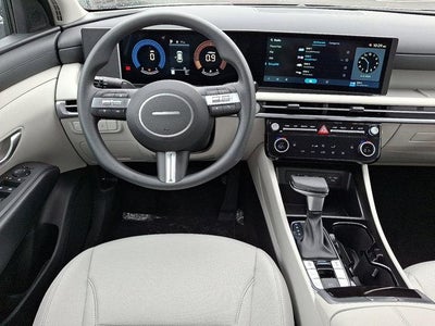 2025 Hyundai TUCSON SEL AWD