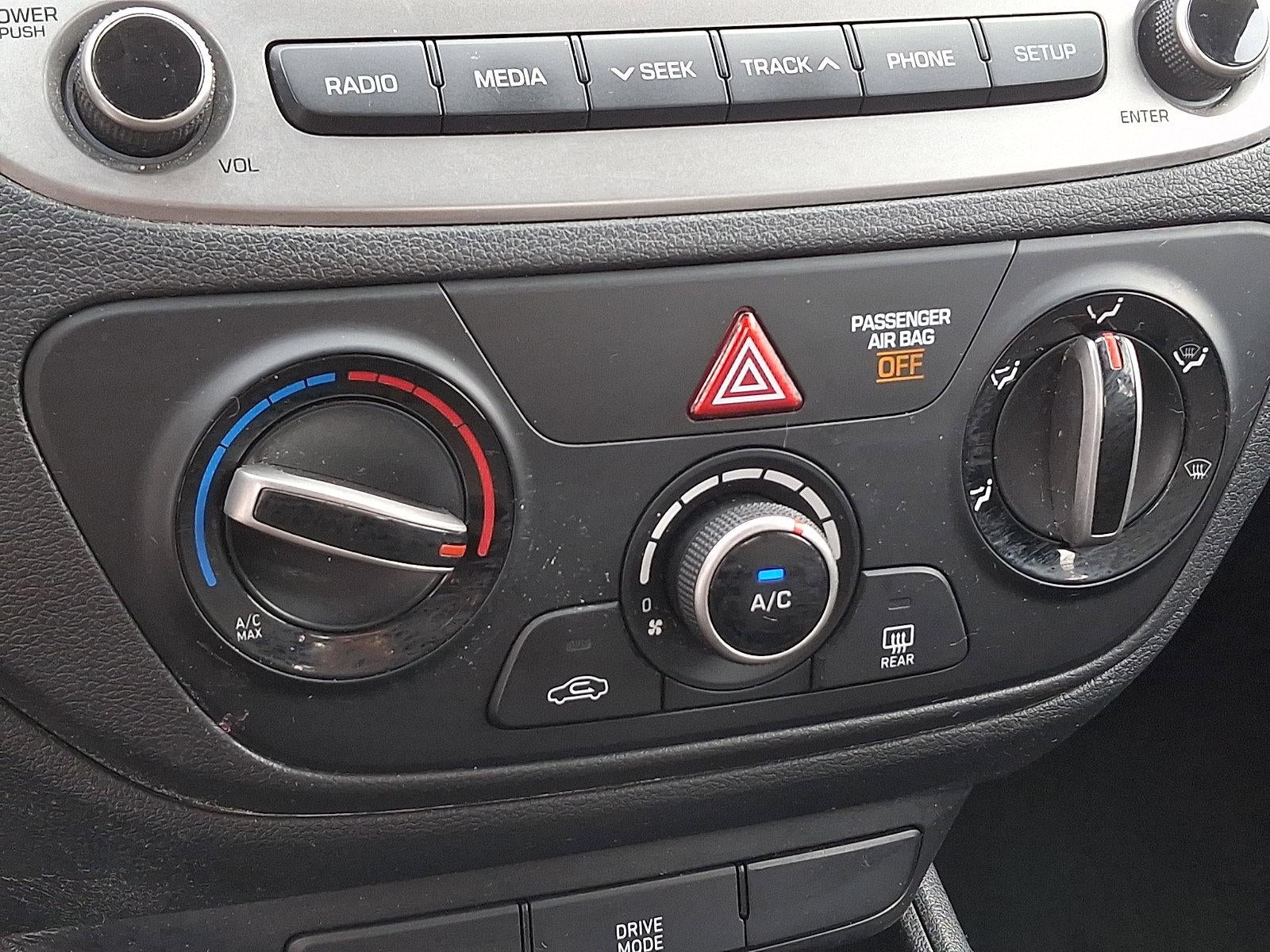 2019 Hyundai ACCENT SE