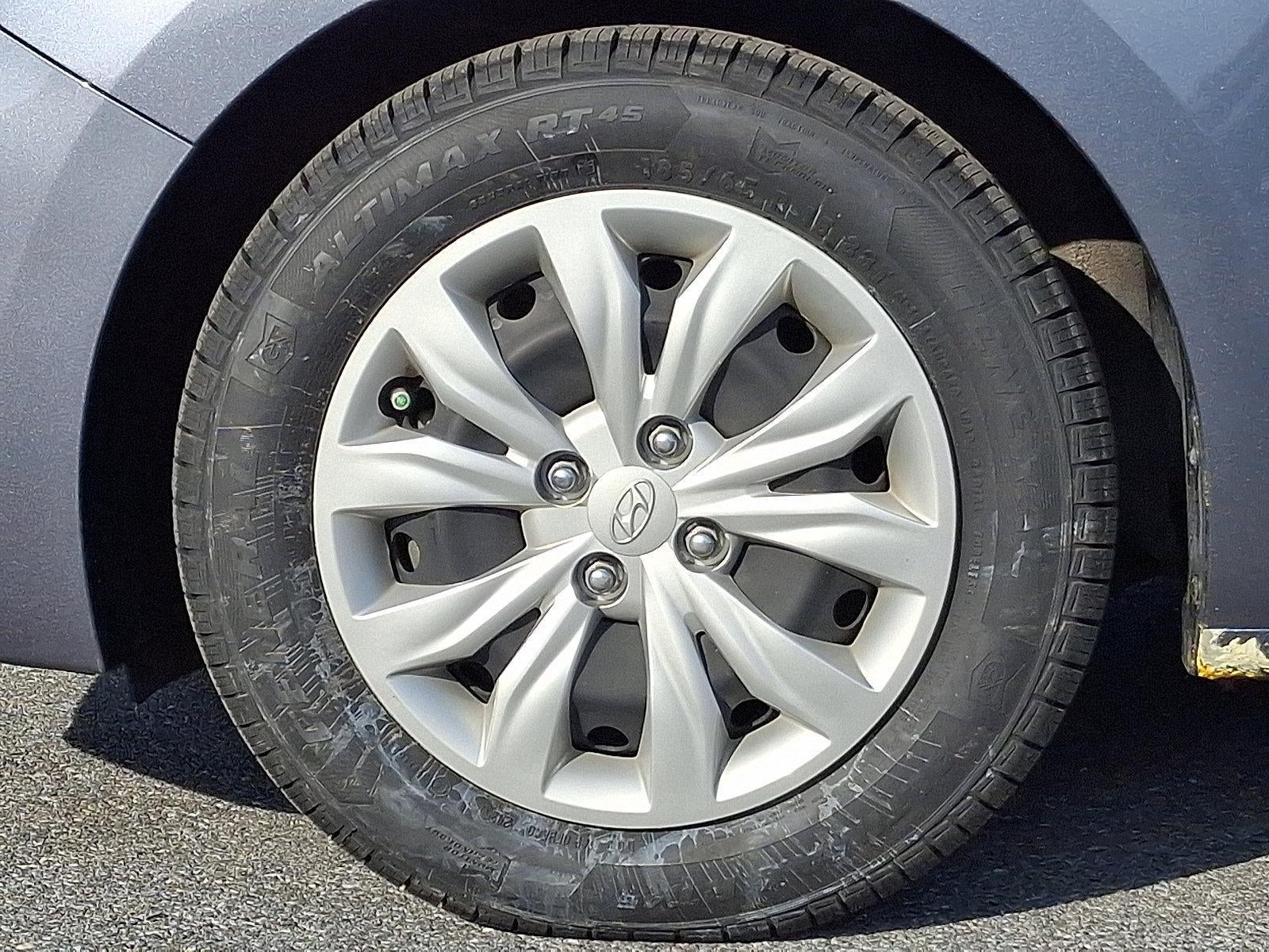 2020 Hyundai ACCENT SE