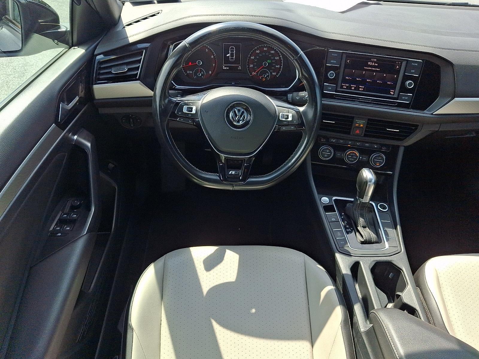 2019 Volkswagen Jetta R-Line - Photo 11