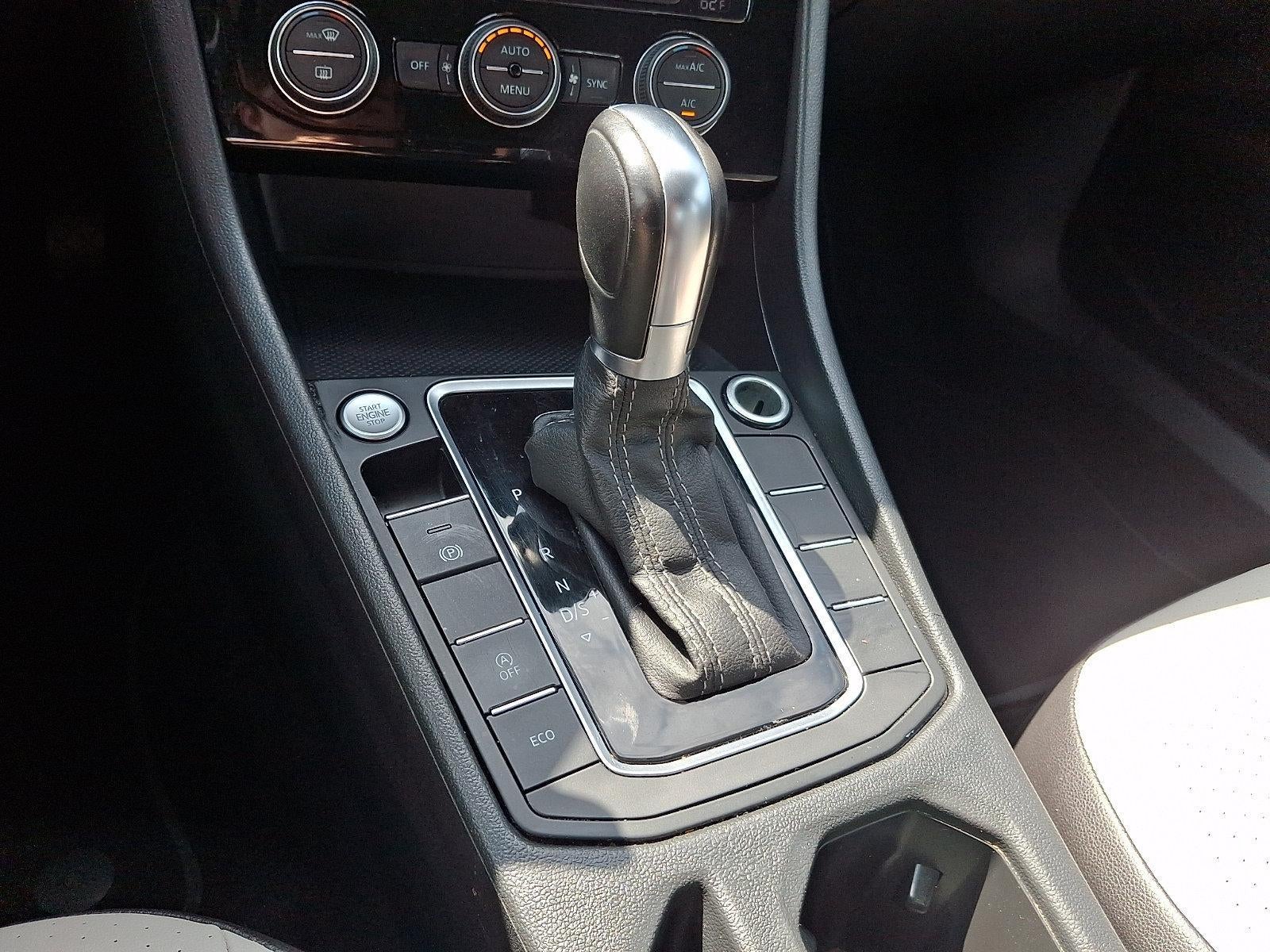 2019 Volkswagen Jetta R-Line - Photo 15