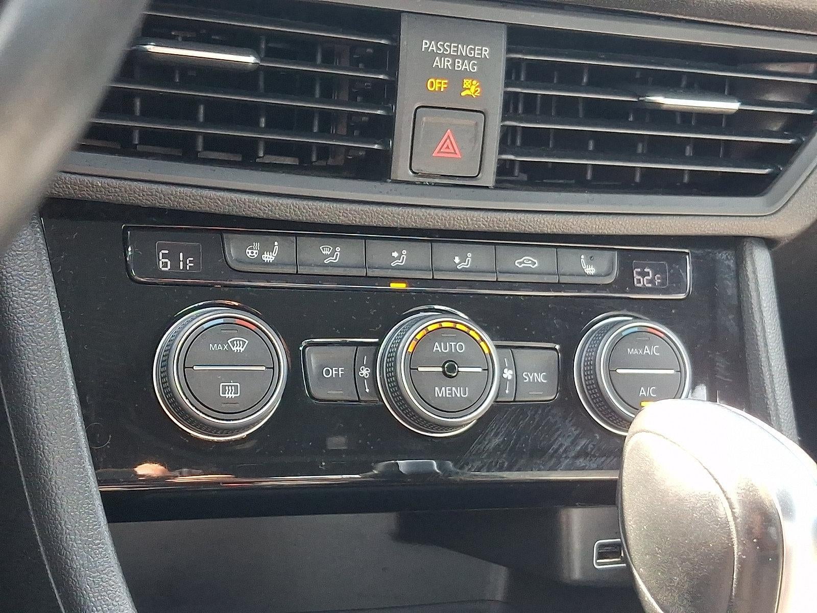 2019 Volkswagen Jetta R-Line - Photo 16