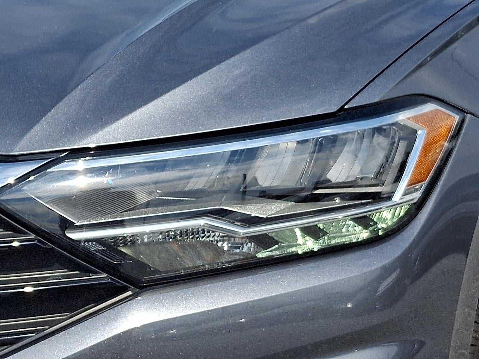 2019 Volkswagen Jetta R-Line - Photo 9