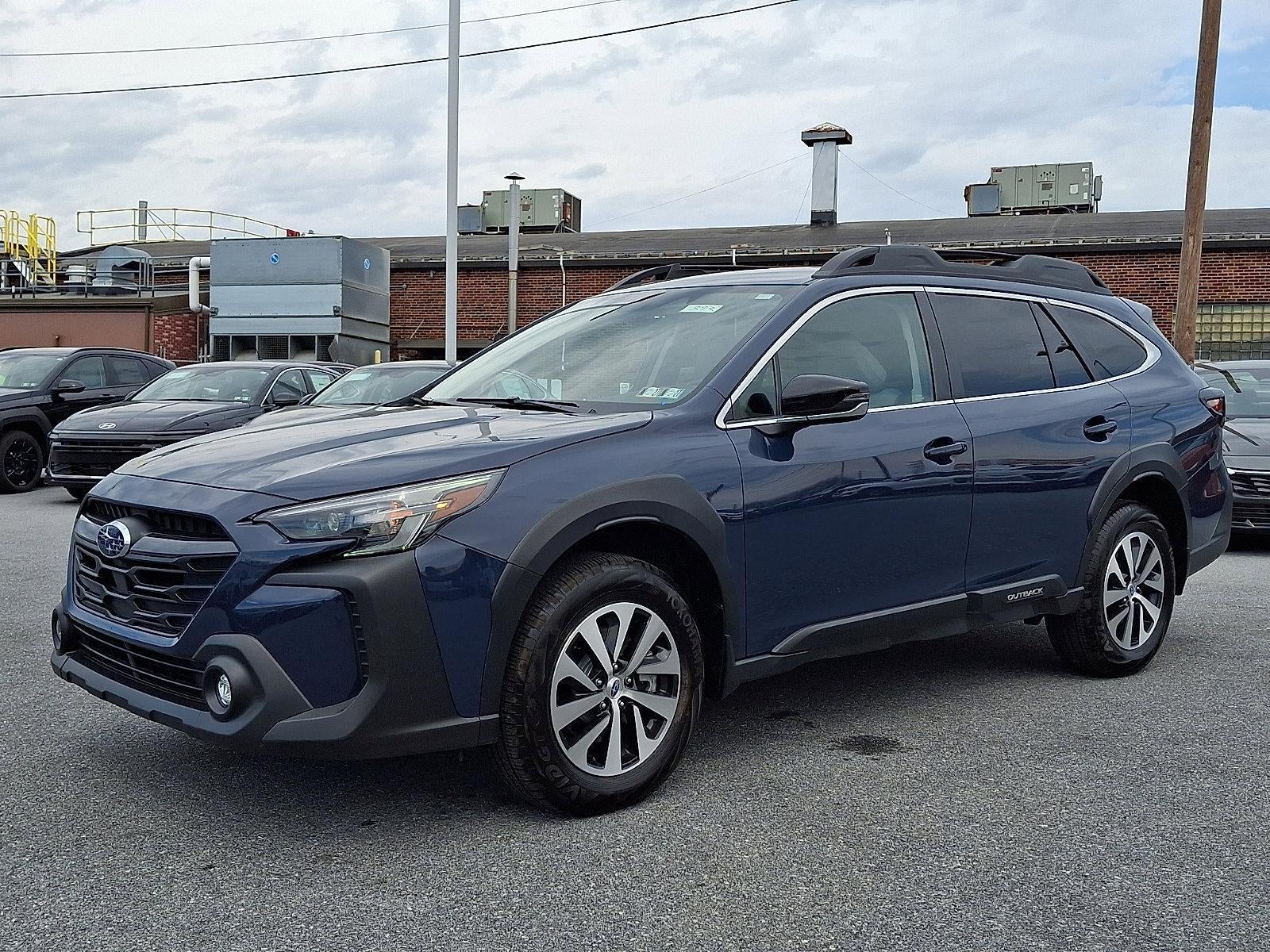 2025 Subaru Outback Premium's photo