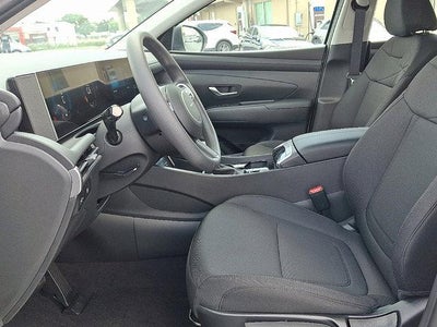 2026 Hyundai TUCSON SE AWD