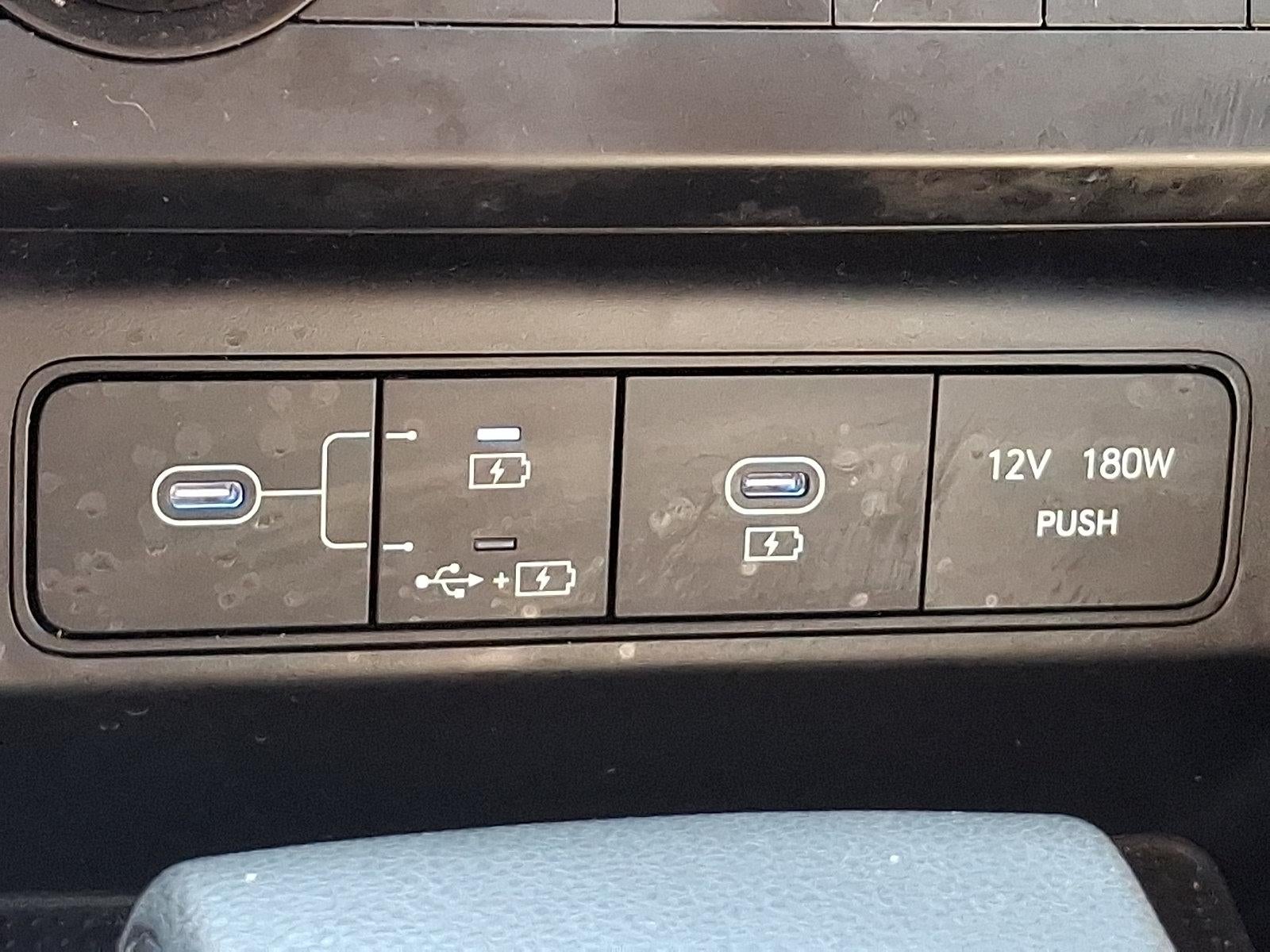 2025 Hyundai Tucson SE - Photo 23