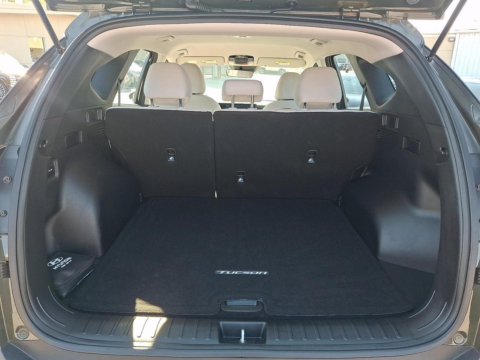 2025 Hyundai Tucson SE - Photo 28