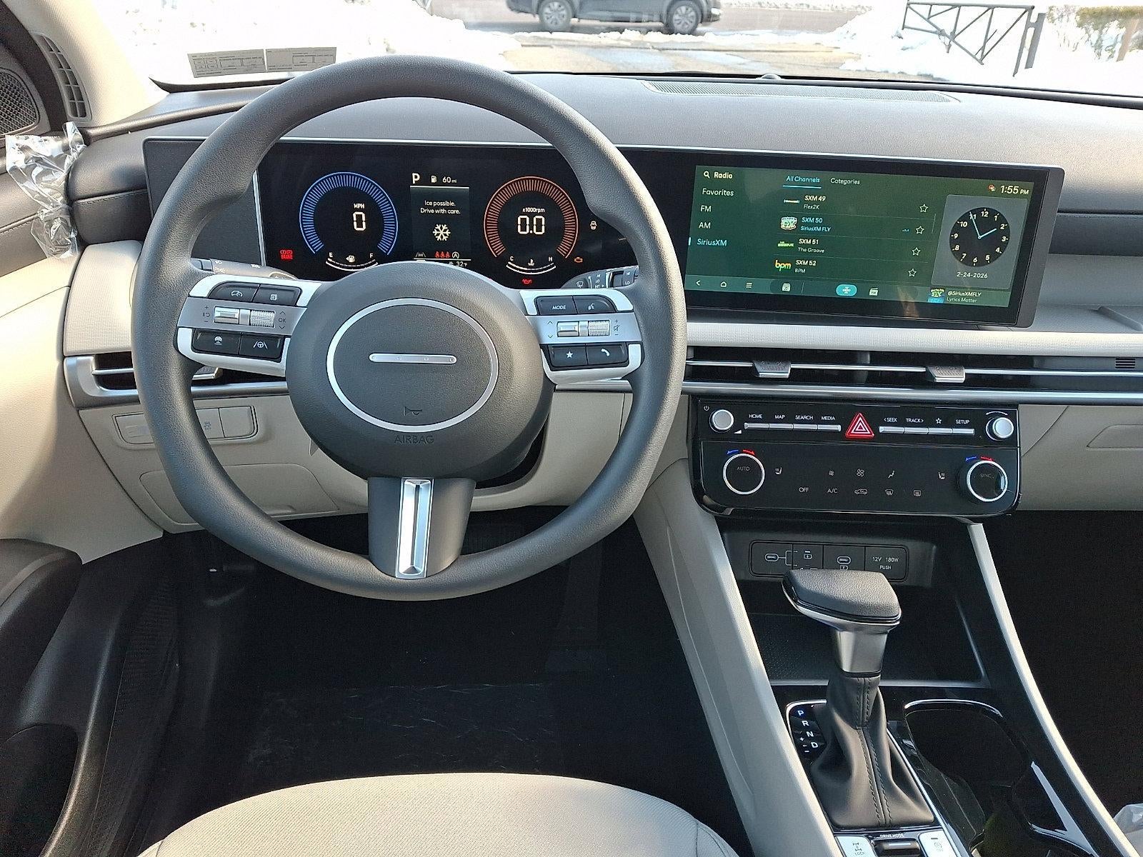 2026 Hyundai TUCSON SEL AWD