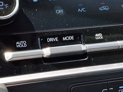 2025 Hyundai SANTA FE HYBRID SEL