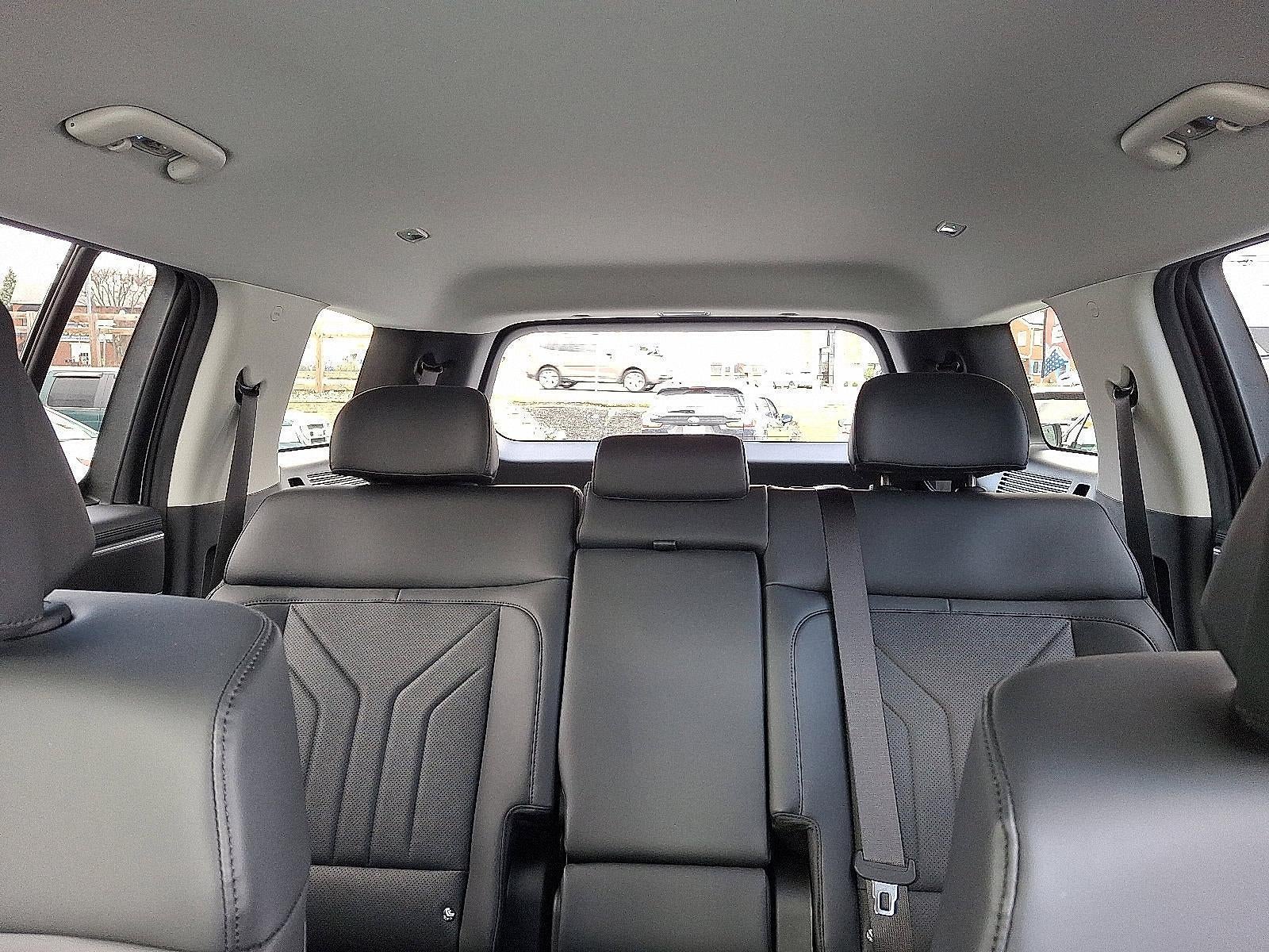 2025 Hyundai SANTA FE HYBRID SEL