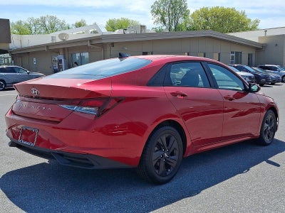 2021 Hyundai ELANTRA SEL
