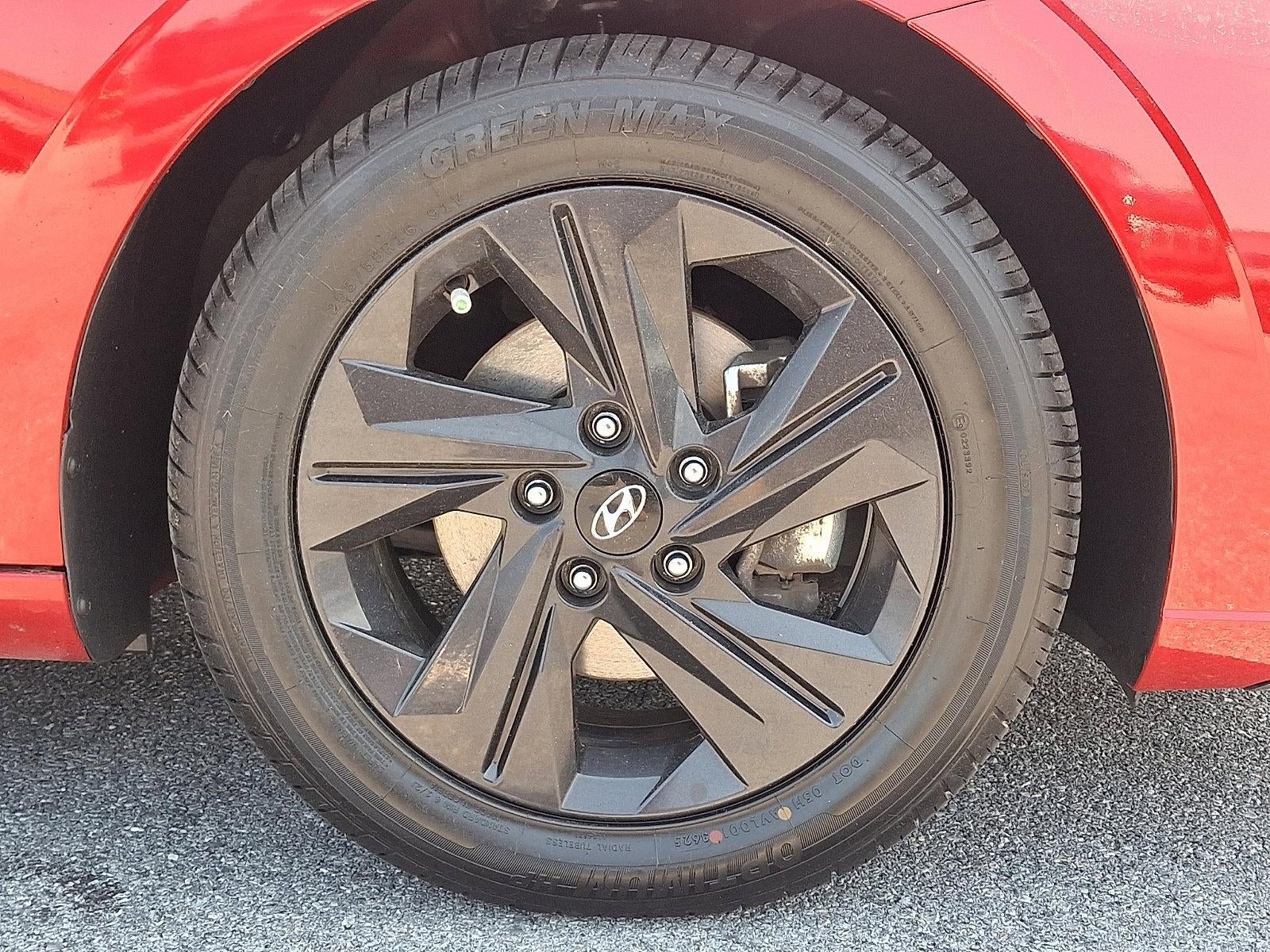 2021 Hyundai ELANTRA SEL