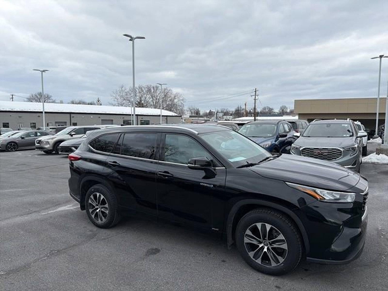 2020 Toyota Highlander Hybrid XLE