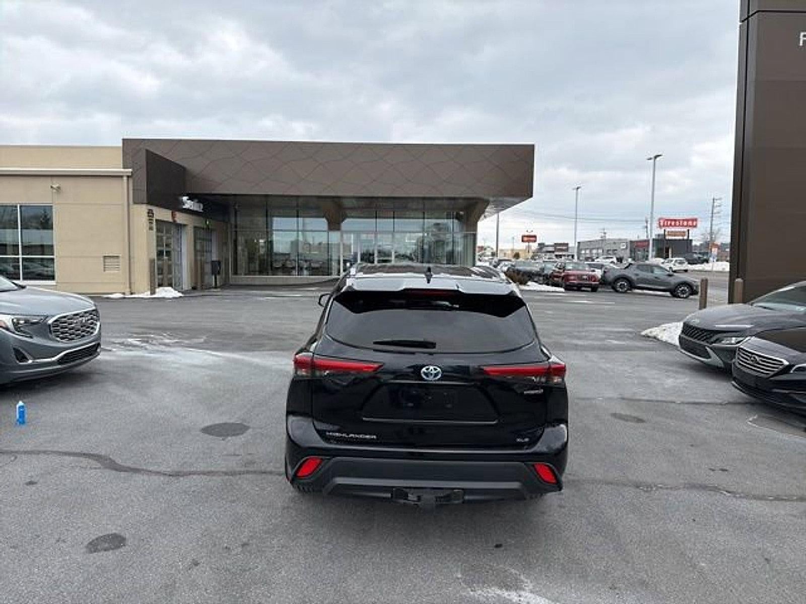 2020 Toyota Highlander Hybrid XLE