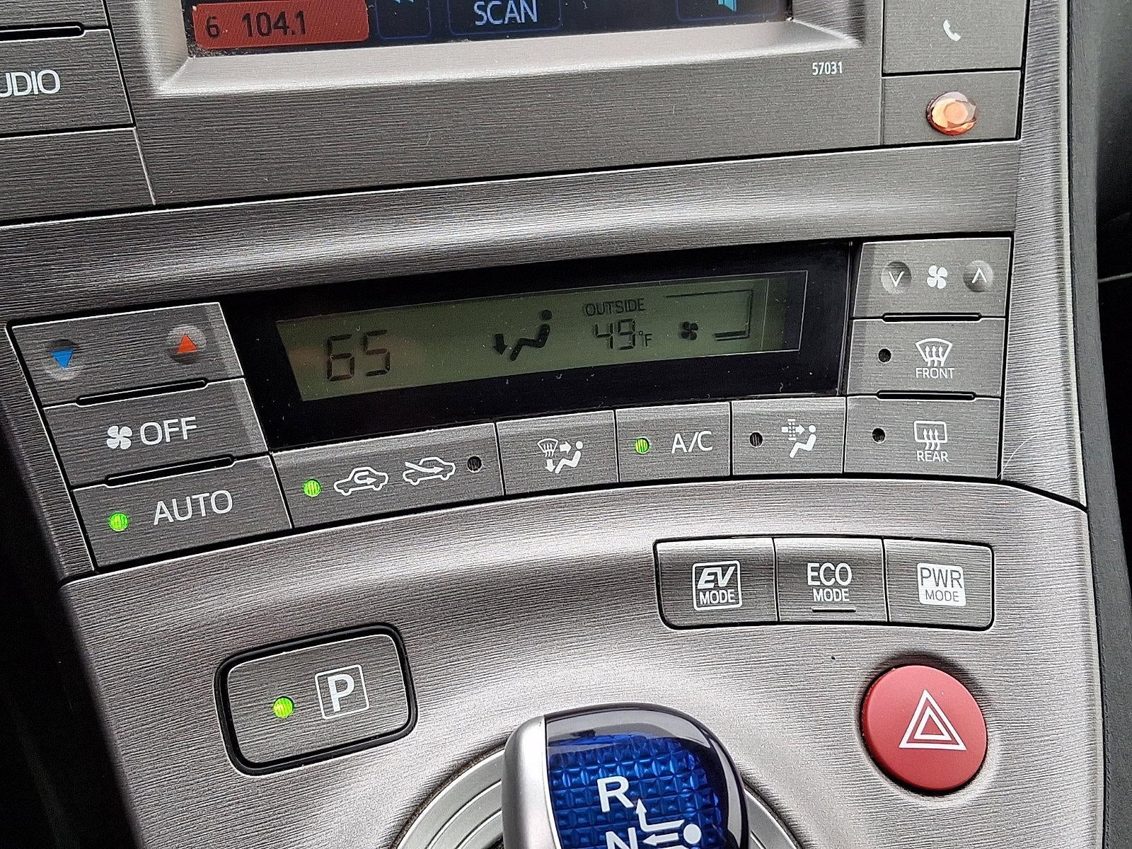 2014 Toyota Prius Two