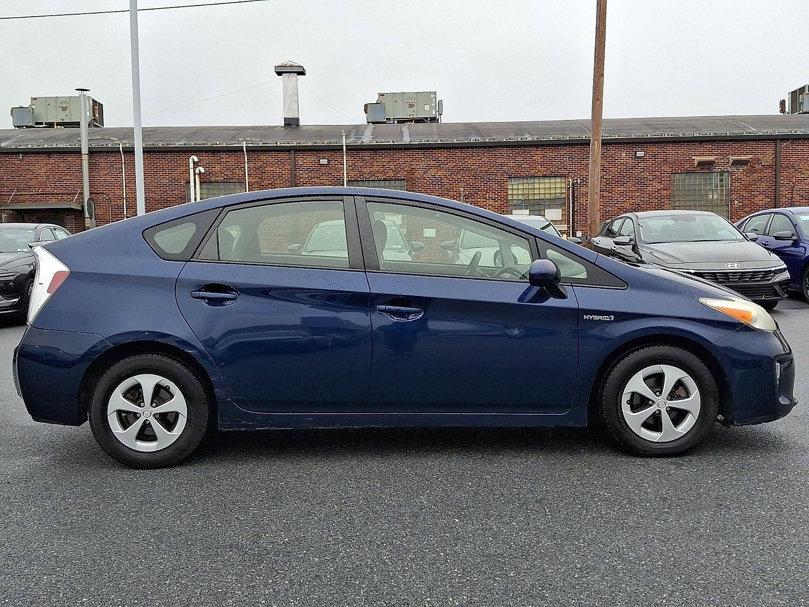 2014 Toyota Prius Two
