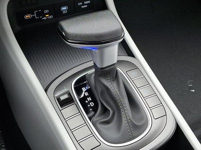 2026 Hyundai KONA SE FWD