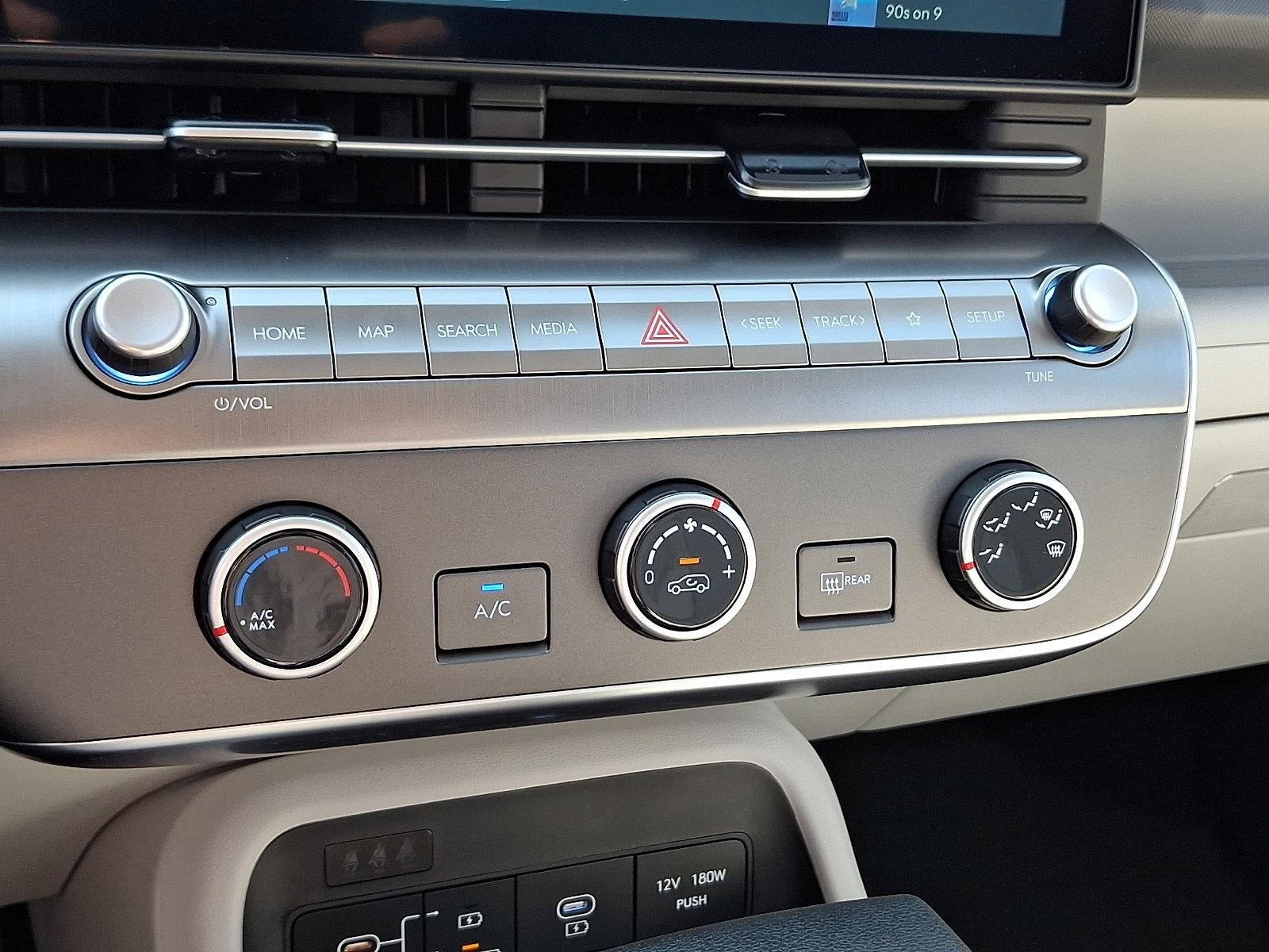 2026 Hyundai KONA SE AWD