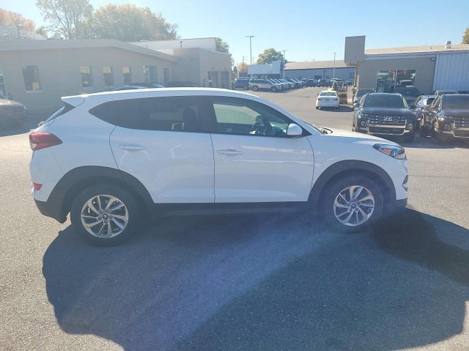 2018 Hyundai TUCSON SE