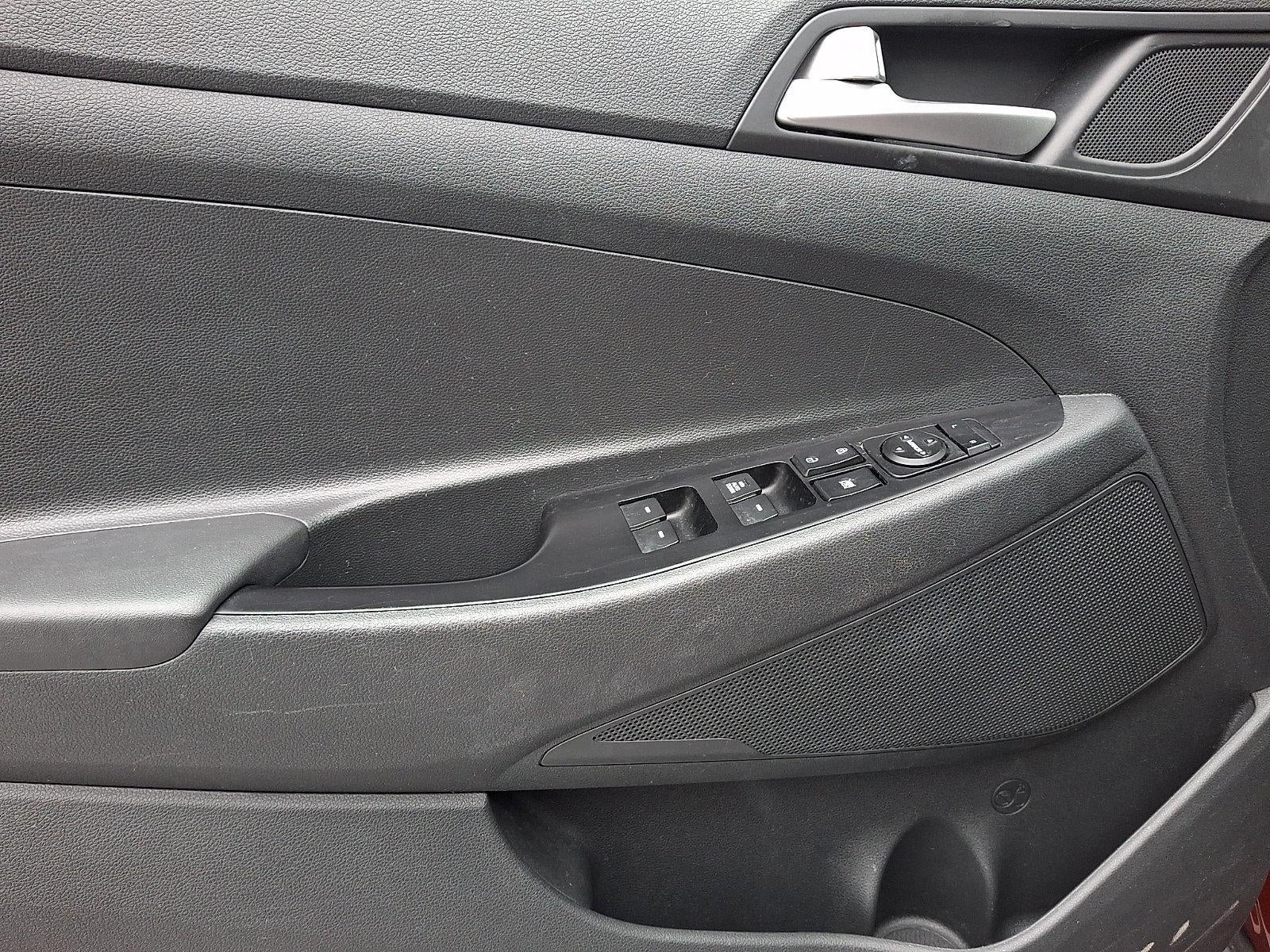 2019 Hyundai Tucson SE - Photo 12