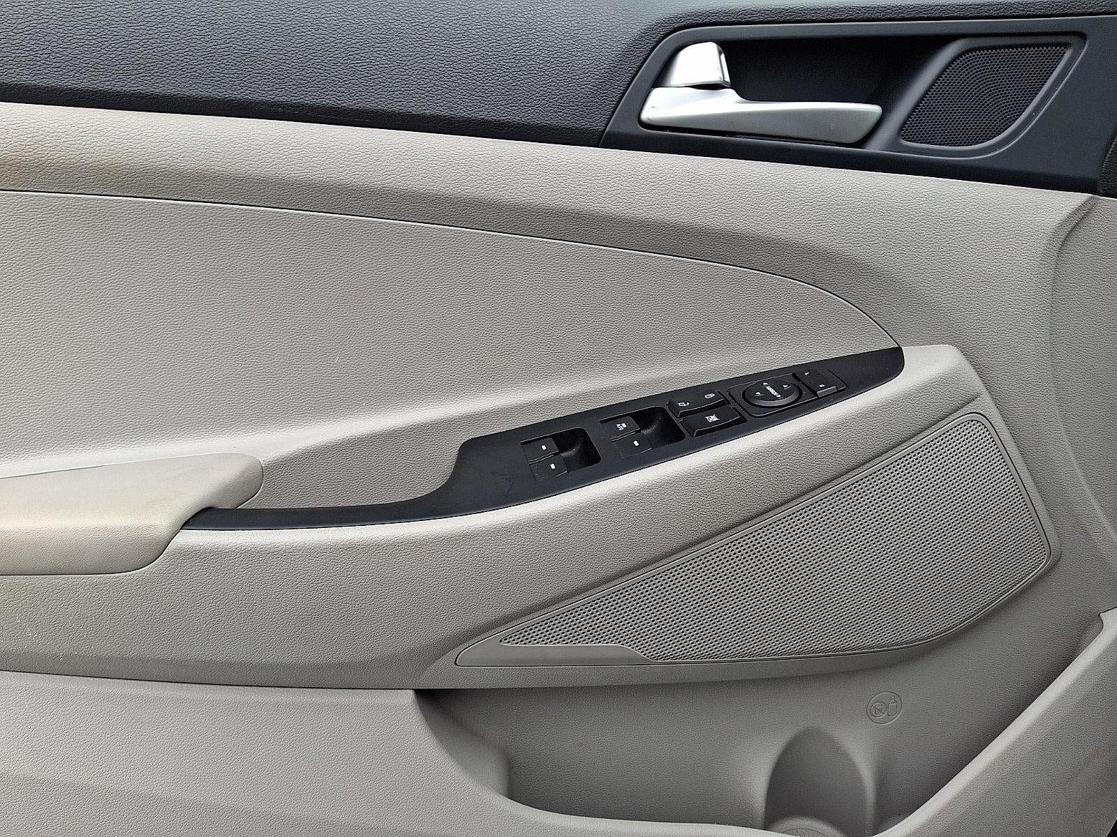 2021 Hyundai Tucson Value - Photo 12