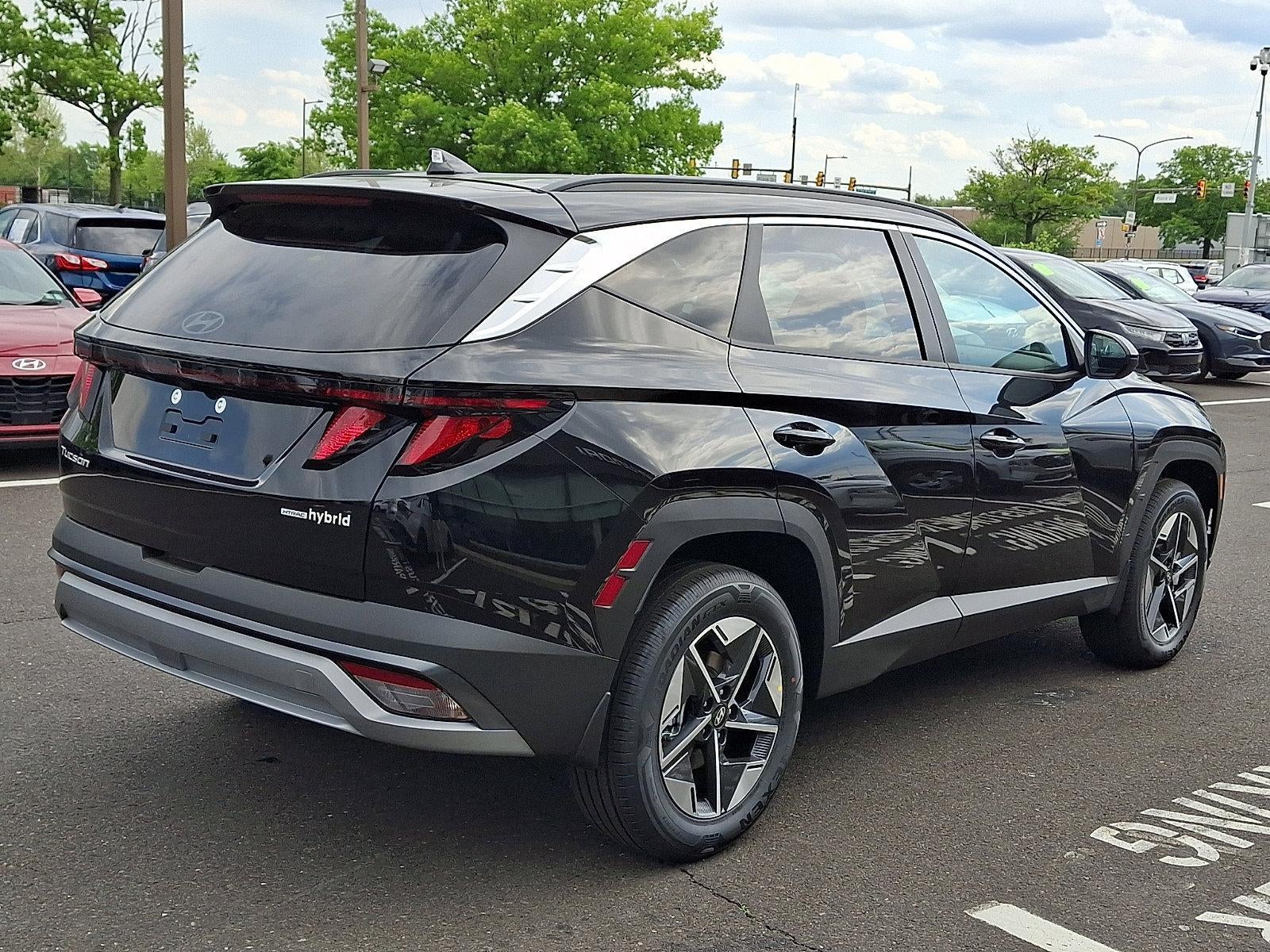 2026 Hyundai TUCSON HYBRID SEL AWD
