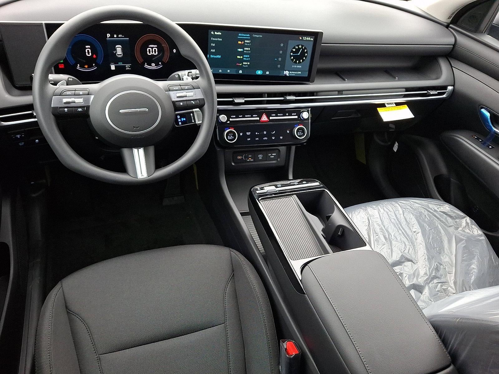 2026 Hyundai TUCSON HYBRID SEL AWD