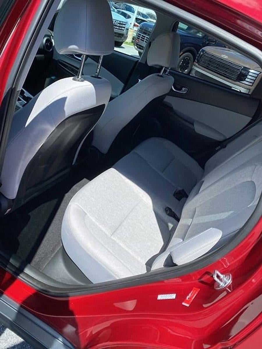 2023 Hyundai KONA ELECTRIC SE