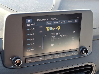 2023 Hyundai KONA SEL