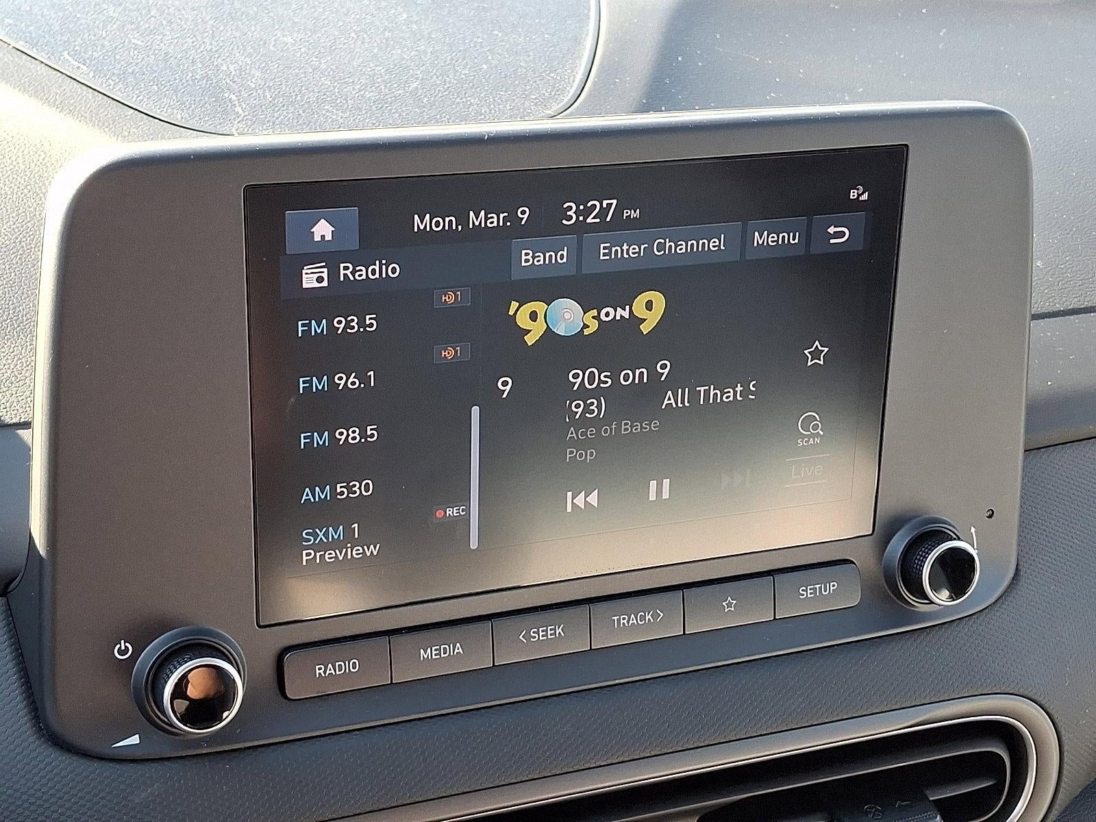 2023 Hyundai KONA SEL