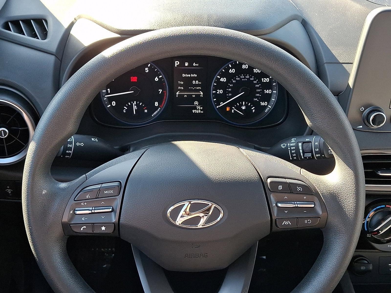 2023 Hyundai KONA SEL