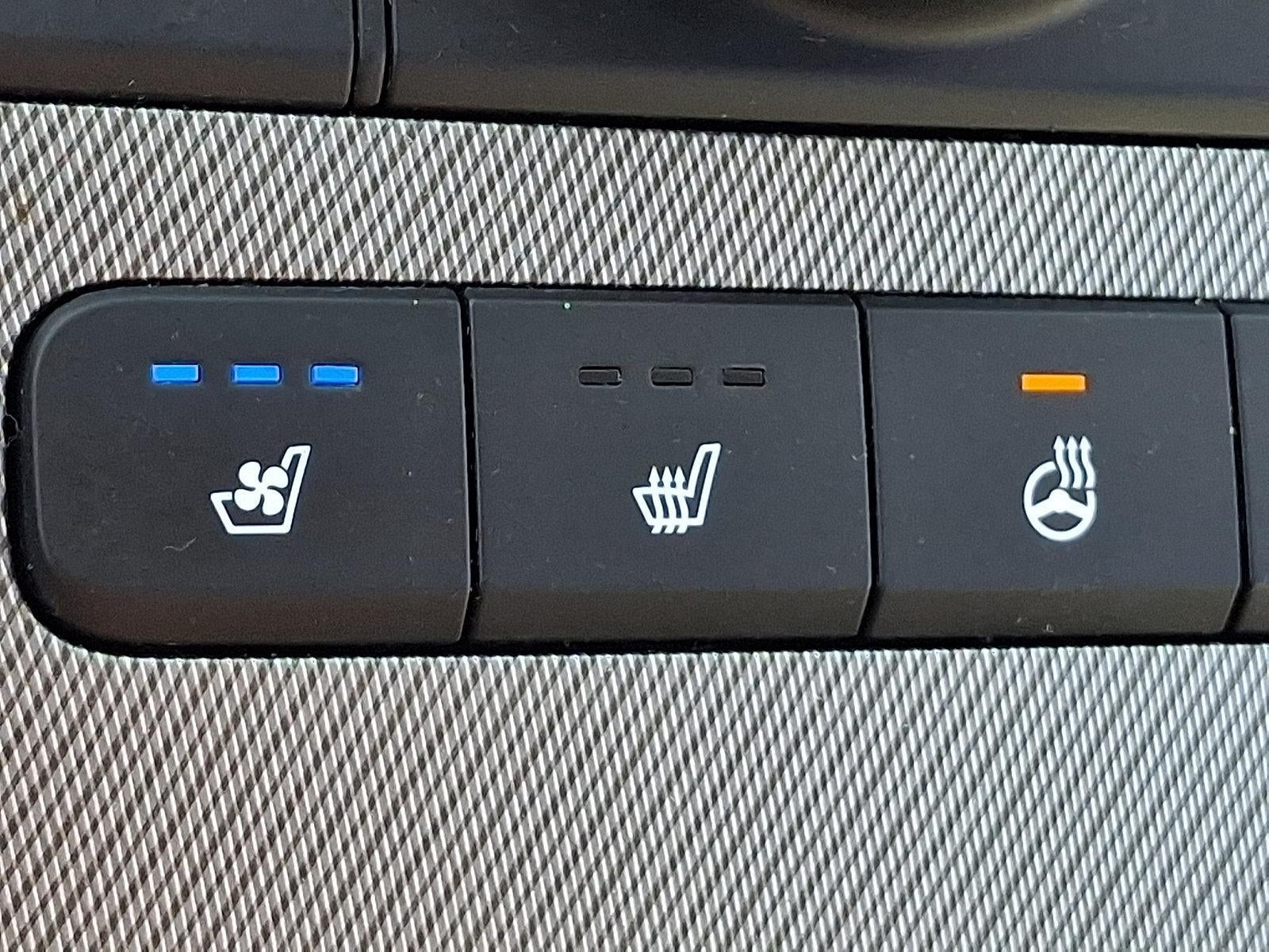 2025 Hyundai PALISADE SEL Premium 8P