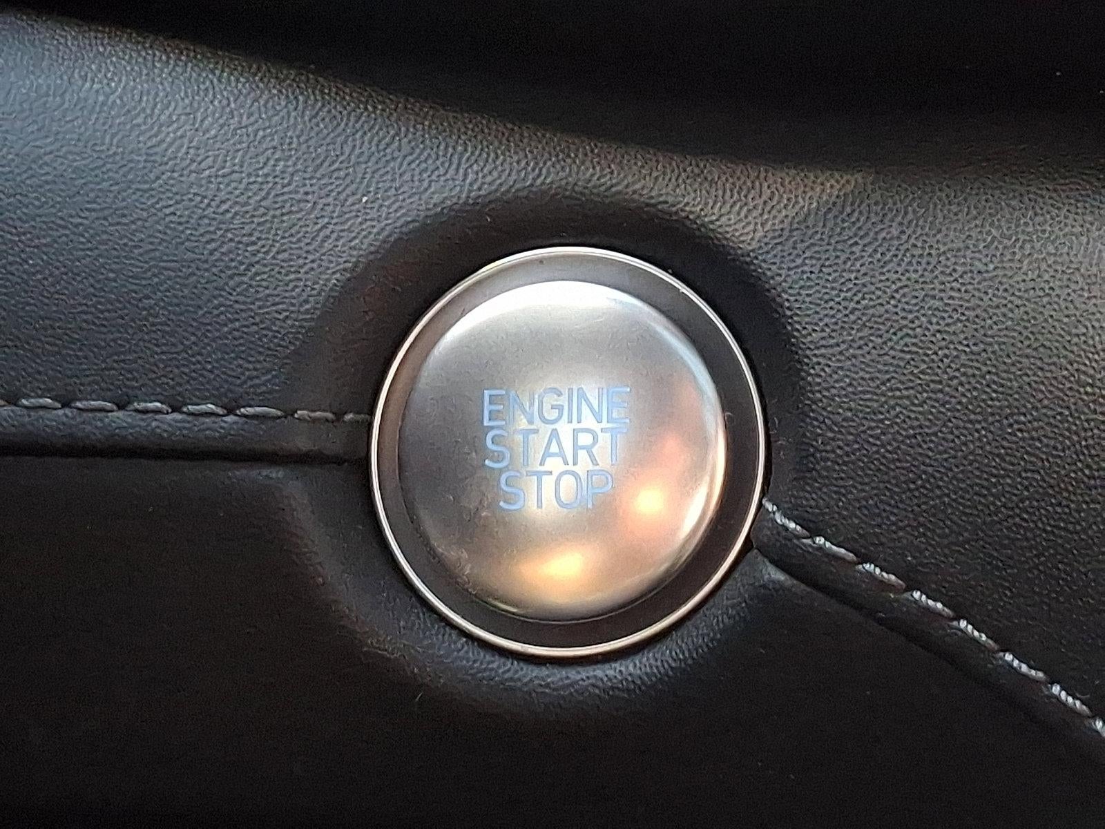 2022 Hyundai SANTA FE HYBRID SEL Premium