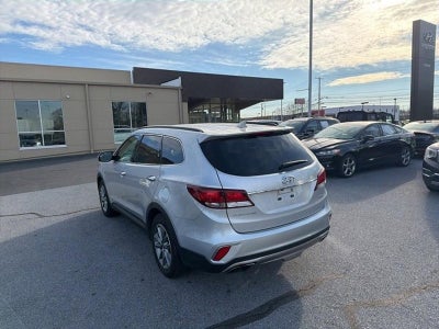 2017 Hyundai SANTA FE SE