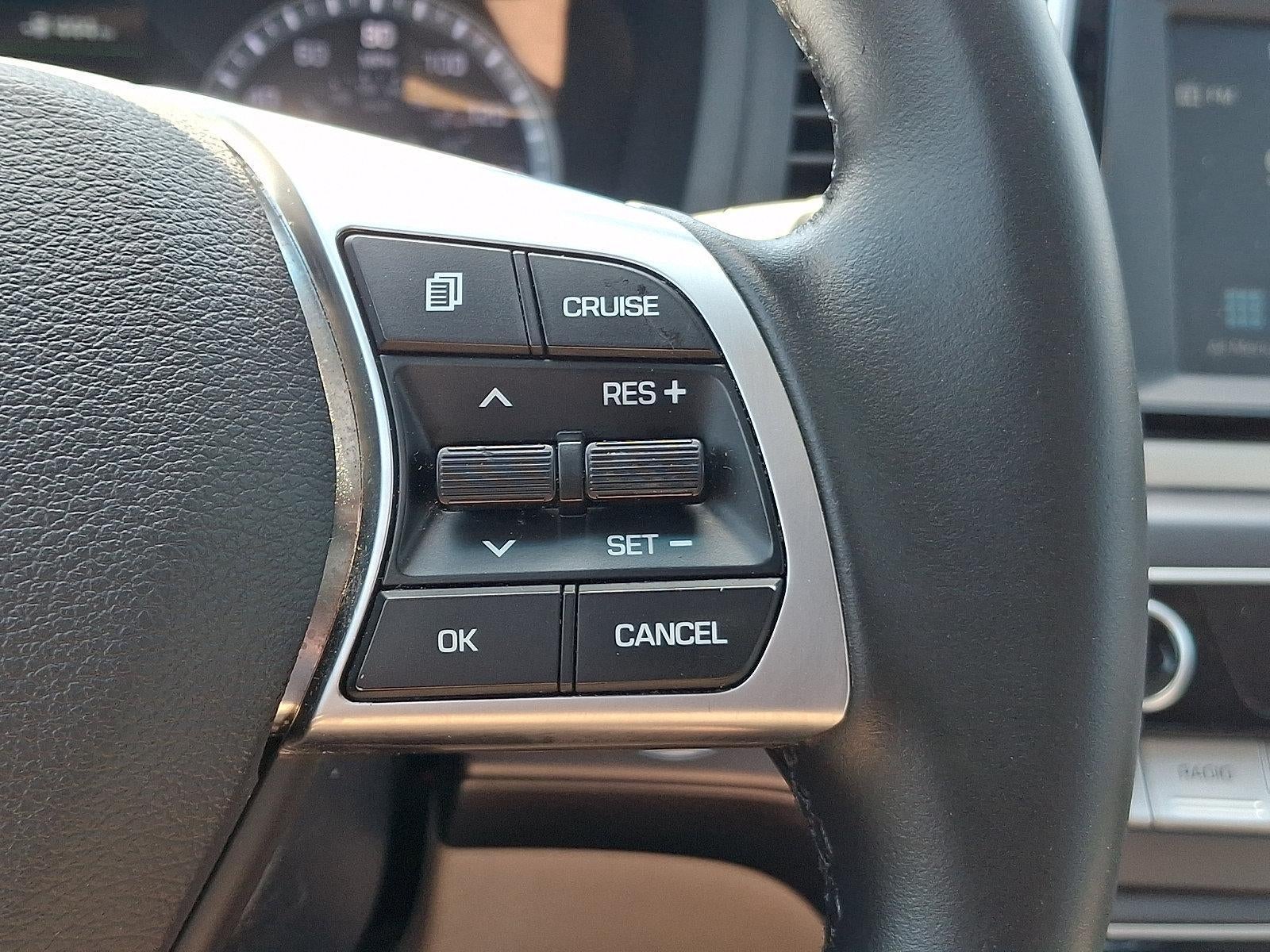 2019 Hyundai SONATA HYBRID SE