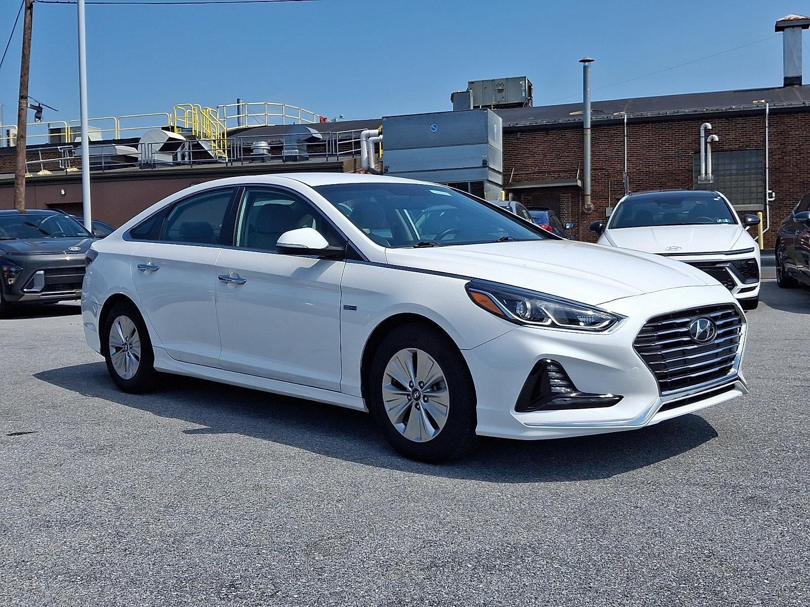 2019 Hyundai SONATA HYBRID SE