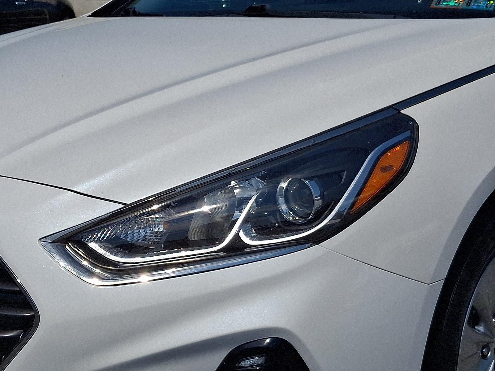 2019 Hyundai SONATA HYBRID SE