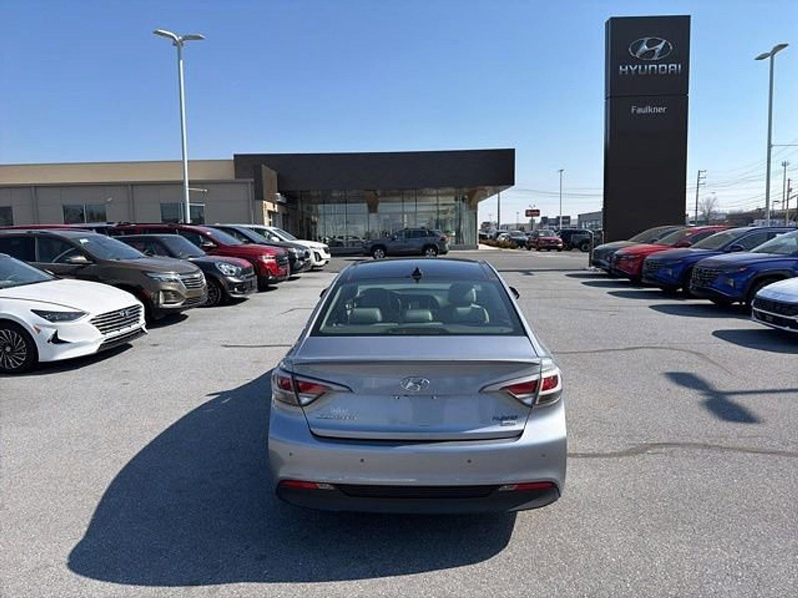 2016 Hyundai SONATA HYBRID Limited