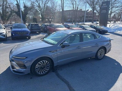 2025 Hyundai SONATA HYBRID SEL