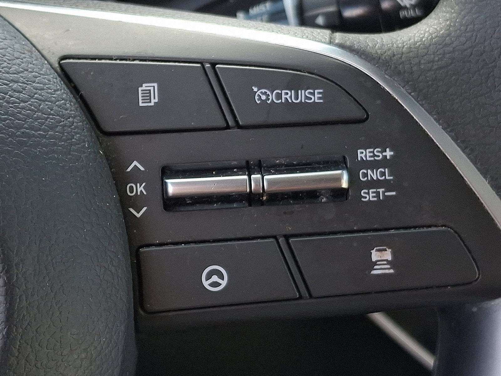 2022 Hyundai SONATA SEL