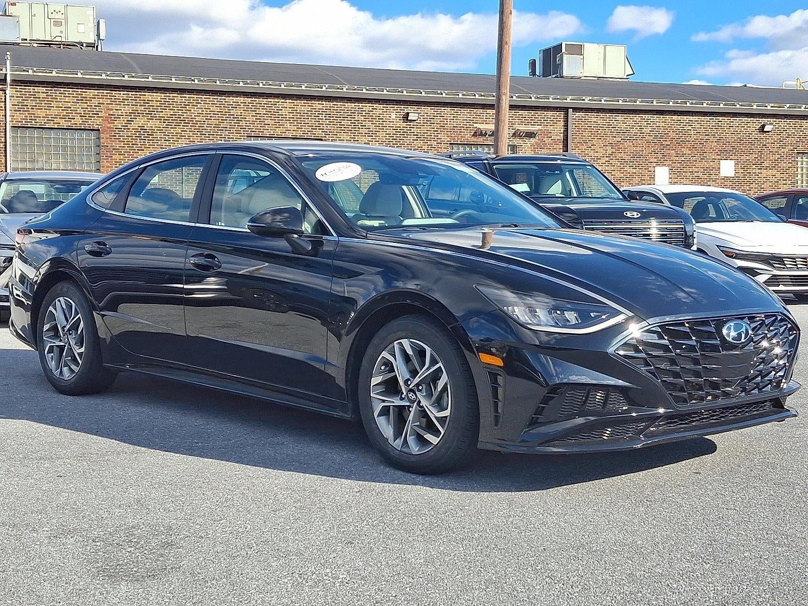 2022 Hyundai SONATA SEL