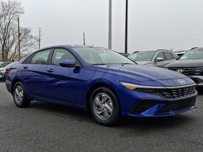 2026 Hyundai ELANTRA SE