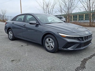 2026 Hyundai ELANTRA SE