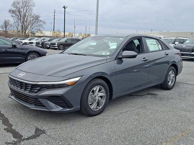 2026 Hyundai ELANTRA SE