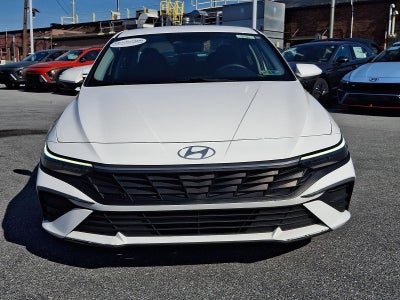 2024 Hyundai ELANTRA SEL
