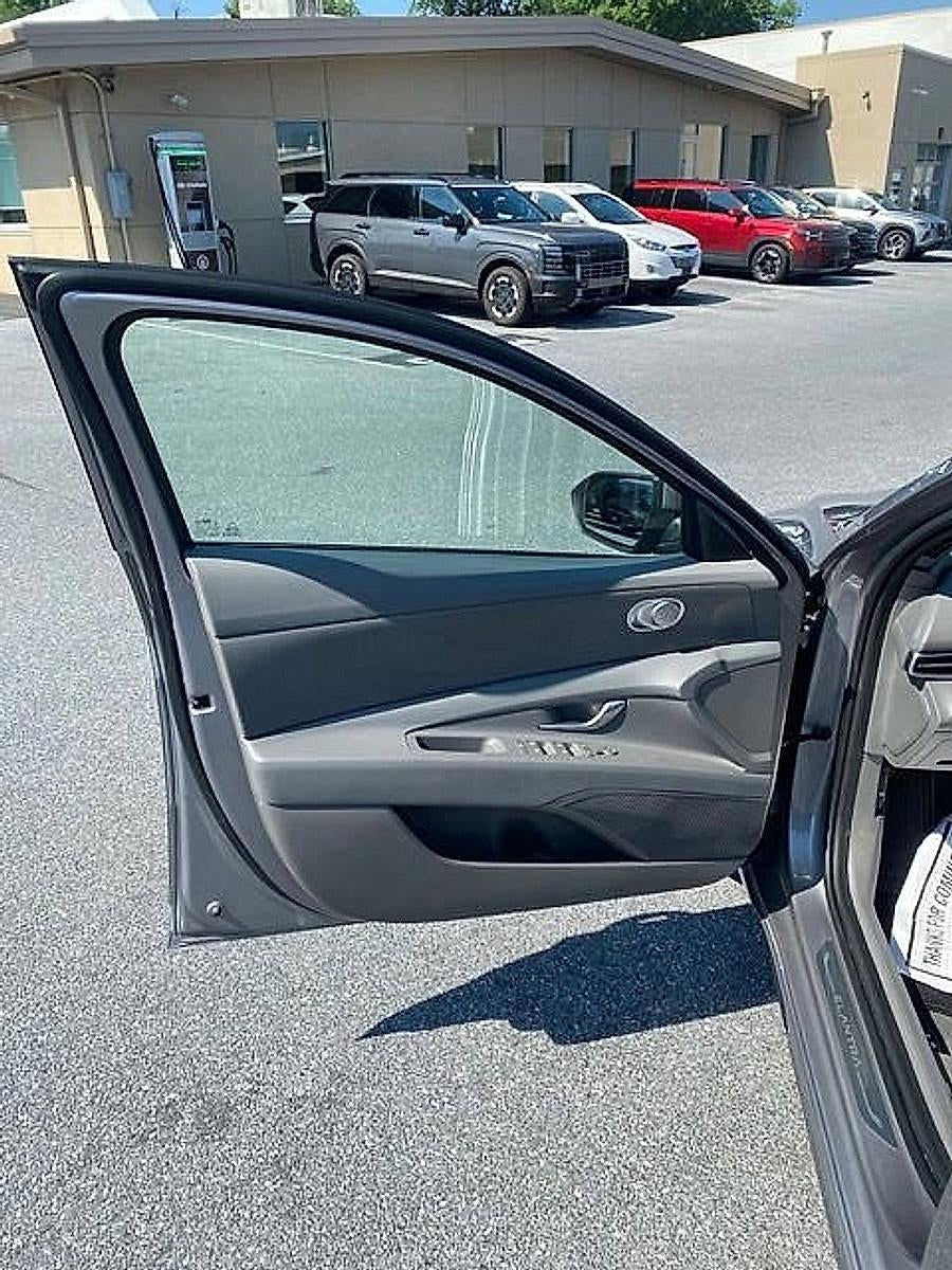 2025 Hyundai ELANTRA HYBRID Blue