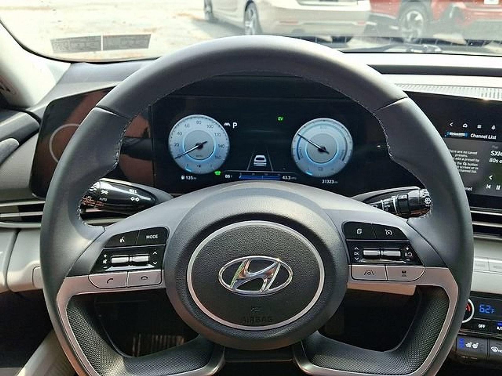 2023 Hyundai ELANTRA HYBRID Limited