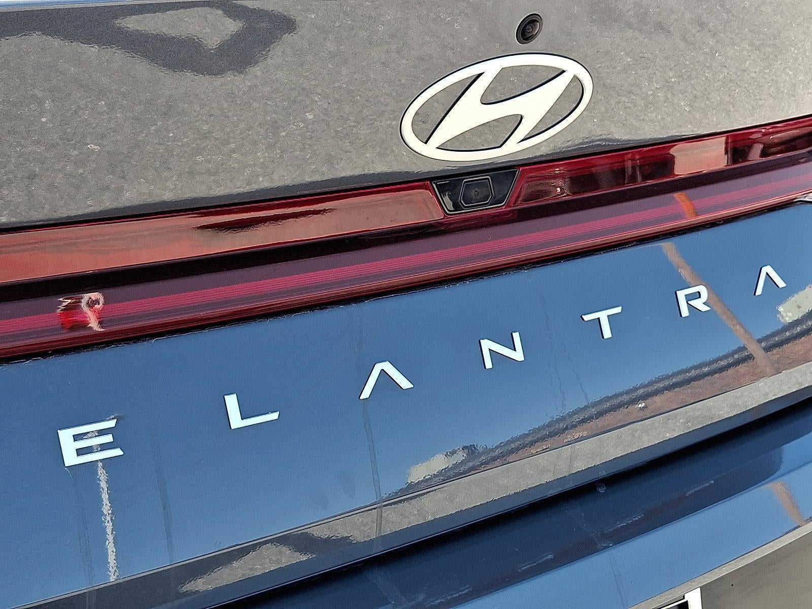 2025 Hyundai ELANTRA HYBRID Limited