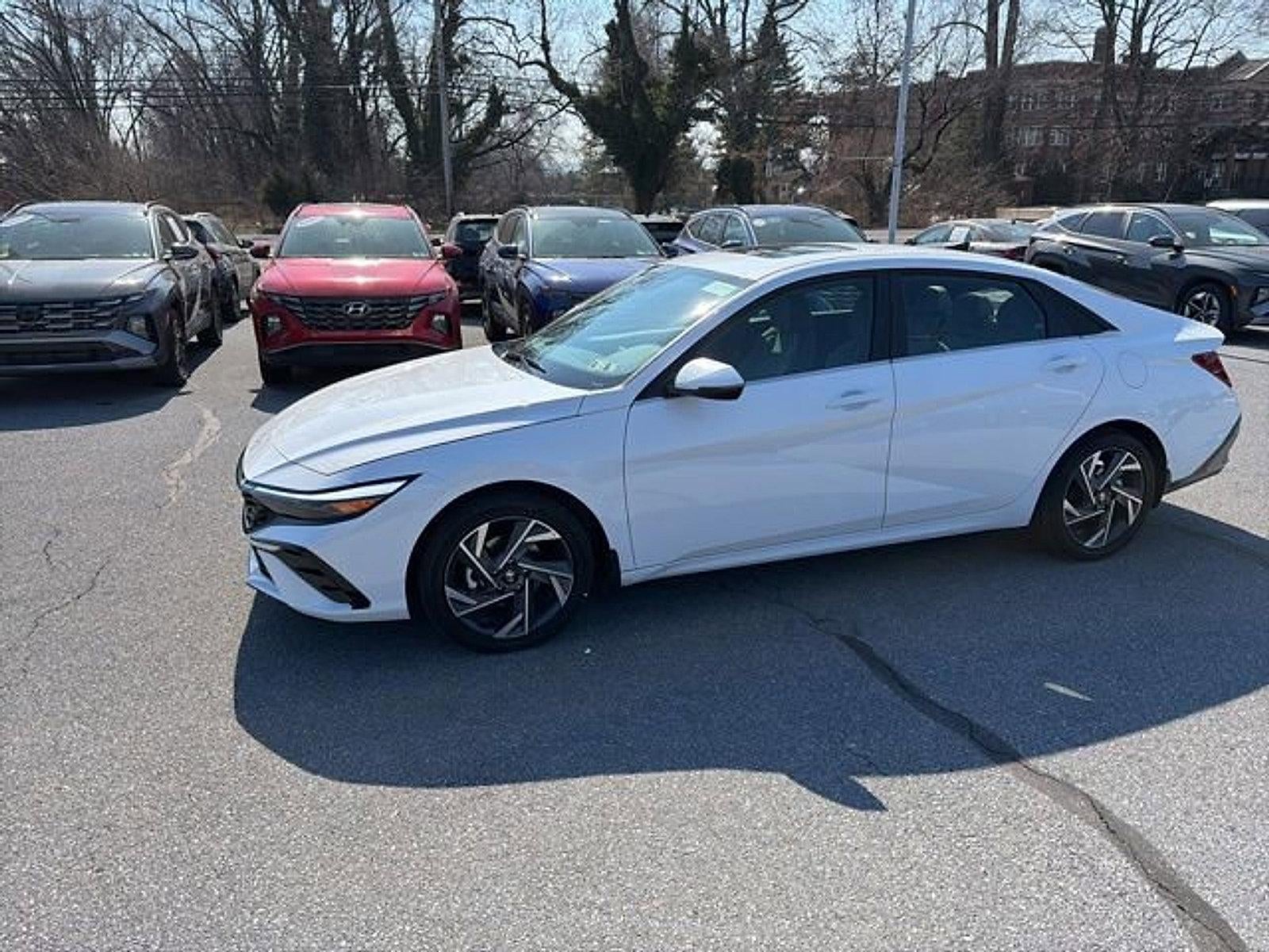 2025 Hyundai ELANTRA HYBRID Limited